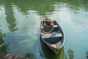 Obraz premium High Angle View Of Rowing Boat In Pond