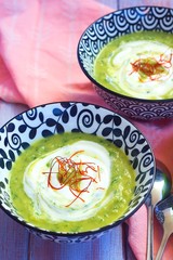 Cream soup with wild garlic