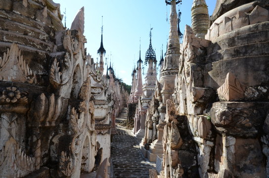 Mwe Taw Kakku Pagodas Complex, Myanmar