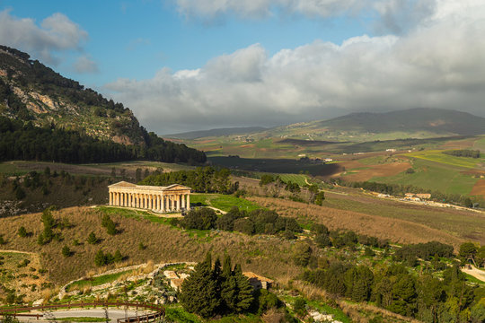 Temple of Segesta (Tempio di Segesta), Sicily, Italy