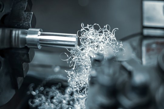 Industrielle Metallbearbeitung / Fertigung auf der konventionellen drehmaschine