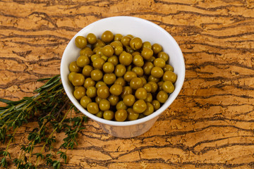 Marinated green peas