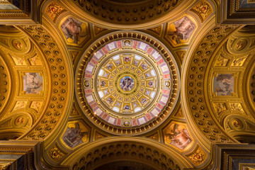 Fototapeta na wymiar Europe, Hungary, Budapest, Cupola of St STephen Basilica. Historical building, Religion. Frescos