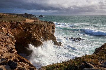 Wilde Küste auf Quiberon in der Bretagne in Frankreich