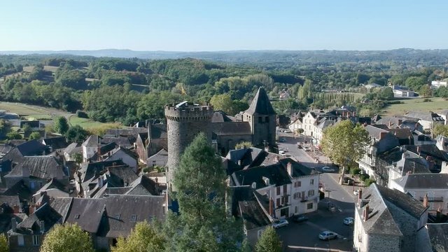 Allassac (Corr&egrave;ze, France) - Vue a&eacute;rienne du village ardoisier 