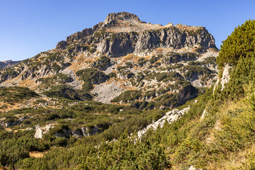 Fototapeta na wymiar Dzhangal peak near Popovo Lake, Pirin Mountain, Bulgaria