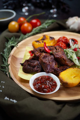 steak with vegetables