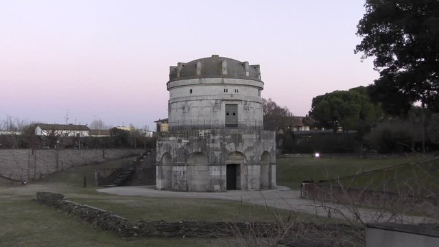 Ravenna - Mausoleo di teodorico