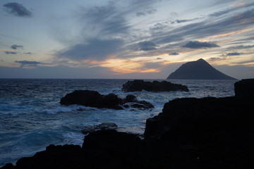 2019年8月八丈島の南原千畳敷からの夕焼け