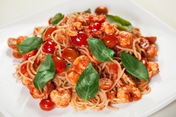 Italian spaghetti with shrimp close up