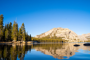 Fototapeta na wymiar Reflection lake Yosemite National Park, National Park, Beautiful lake, Nature
