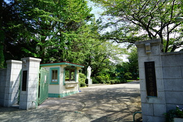 雙葉　中学　高校　正門　横浜