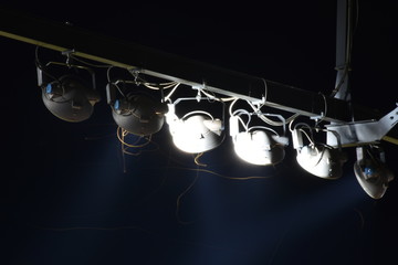 Licht, Beleuchtung, Scheinwerfer, Lampe, Glühbirne, Flutlicht, Nacht, beleuchten, leuchten, Strom,...
