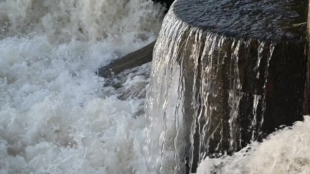 eau qui coule