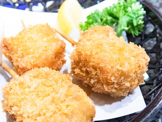 マグロの串揚げ