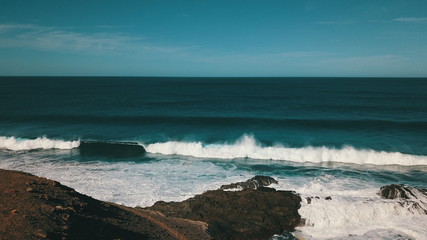Relax watching the sea the waves and the horizon