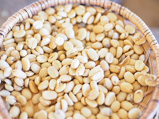  coffee bean in the Wooden Bowl