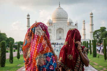 Mujeres indias en el Taj Mahal, Agra, India