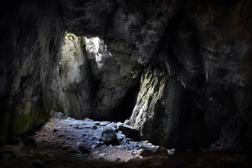 Foto op Canvas Toegang tot de Jaskinia Raptawicka-grot in het Poolse Tatragebergte © oxygen64