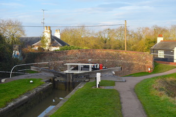 Waterfront cottage, brick bridge 61, Foxton inn, pub and cafe at the bottom of the locks. Leicester...