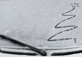 Drawing in the snow 2
