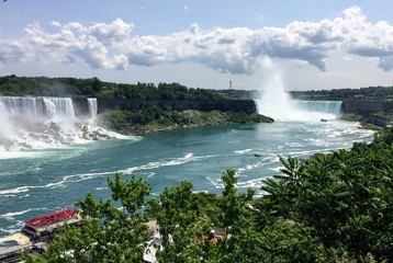 America and Canada show off their falls