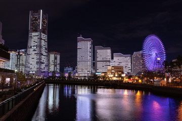 Naklejka premium 横浜みなとみらいの夜景 全館点灯