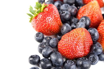 Obraz premium Blueberries and strawberries