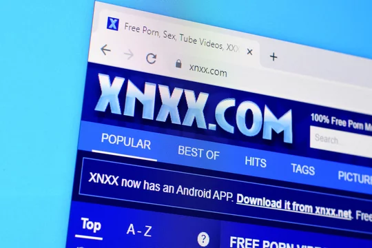 free' Search - XNXX.COM