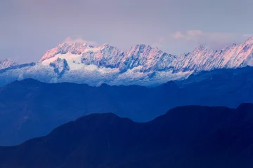 Foto op Canvas Neerkijkend op Sierra Nevada de Santa Marta, hoge Andes-bergen van de Cordillera, Paz, Colombia. Reisvakantie in Colombia. Zonsopgang in de berg. © ondrejprosicky