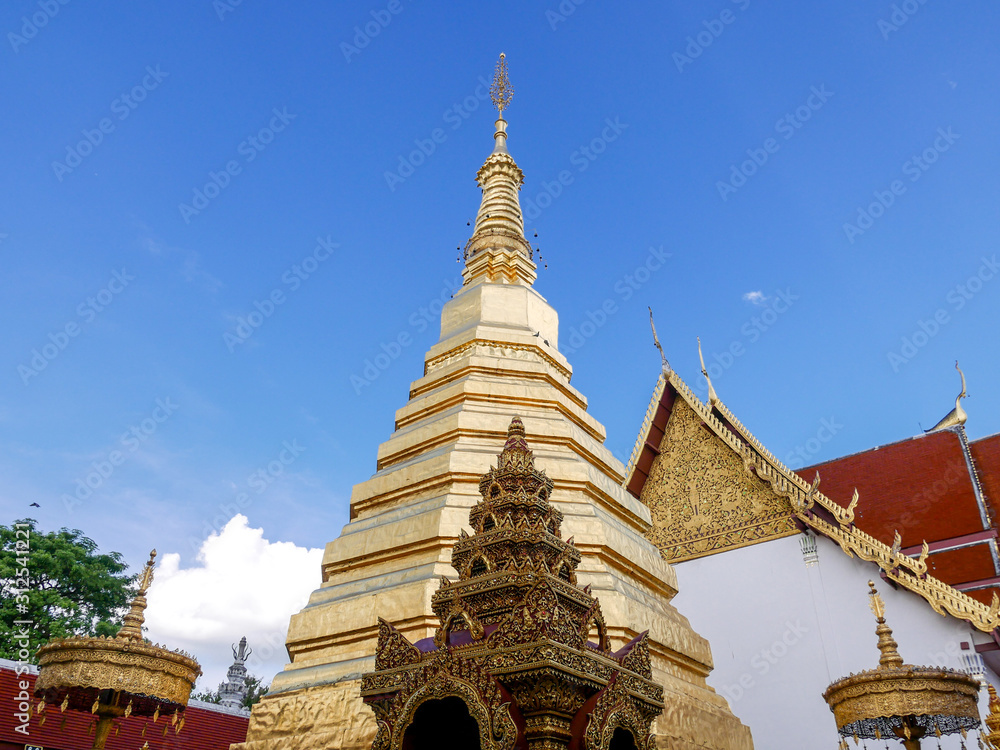 Wall mural temple in thailand