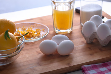 Ingredients for the preparation of cream (Kurd). Preparation for the preparation of cream (Kurd).
