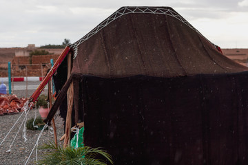 Viviendas de bereber para vivir en el desierto