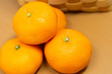 ダンボール箱のみかん