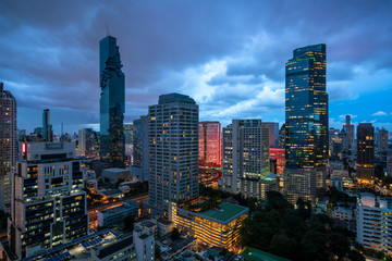 Fototapeta na wymiar Bangkok city skyline at twilight sky