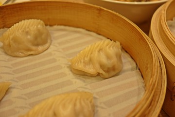 蒸し餃子