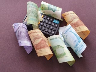 economy and finance with nicaraguan money