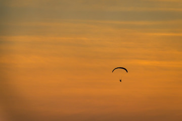 Preparation for flights on paramotors. Flying on paramotor.
