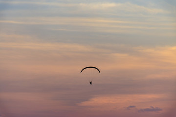 Preparation for flights on paramotors. Flying on paramotor.