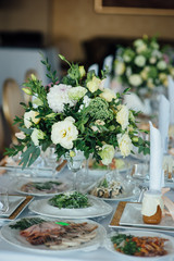 wedding decor, flowers, black and gold decor, candles