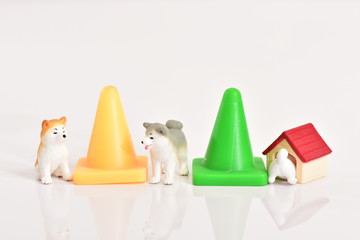 秋田犬とロードコーン