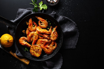Roasted shrimps on pan