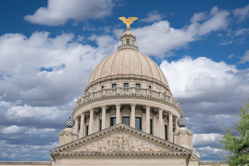 Dome of the Mississippi State Capitol Building in Jackson - obrazy, fototapety, plakaty
