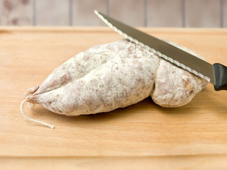 saucisson sec pur porc boyaux naturel