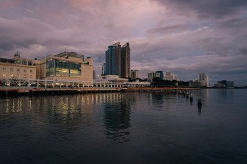 Fototapeta premium Buildings along Manila Bay in Ermita, Manila, The Philippines