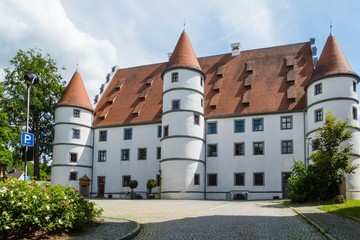 Fototapeta na wymiar Schloss Friedrichsburg im Sommer 
