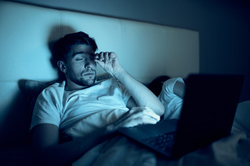 Fototapeta premium man watching tv