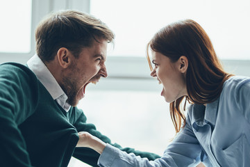 doctor and patient looking at an xray