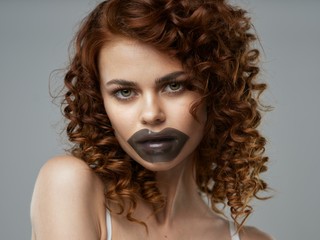 beautiful woman bare shoulders clean skin