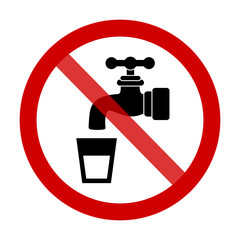 znak zakaz picia wody